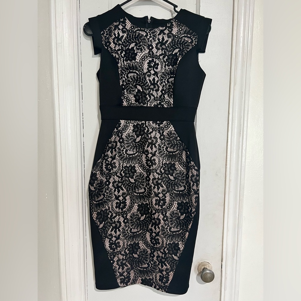 ENFOCUS STUDIO LACE DRESS